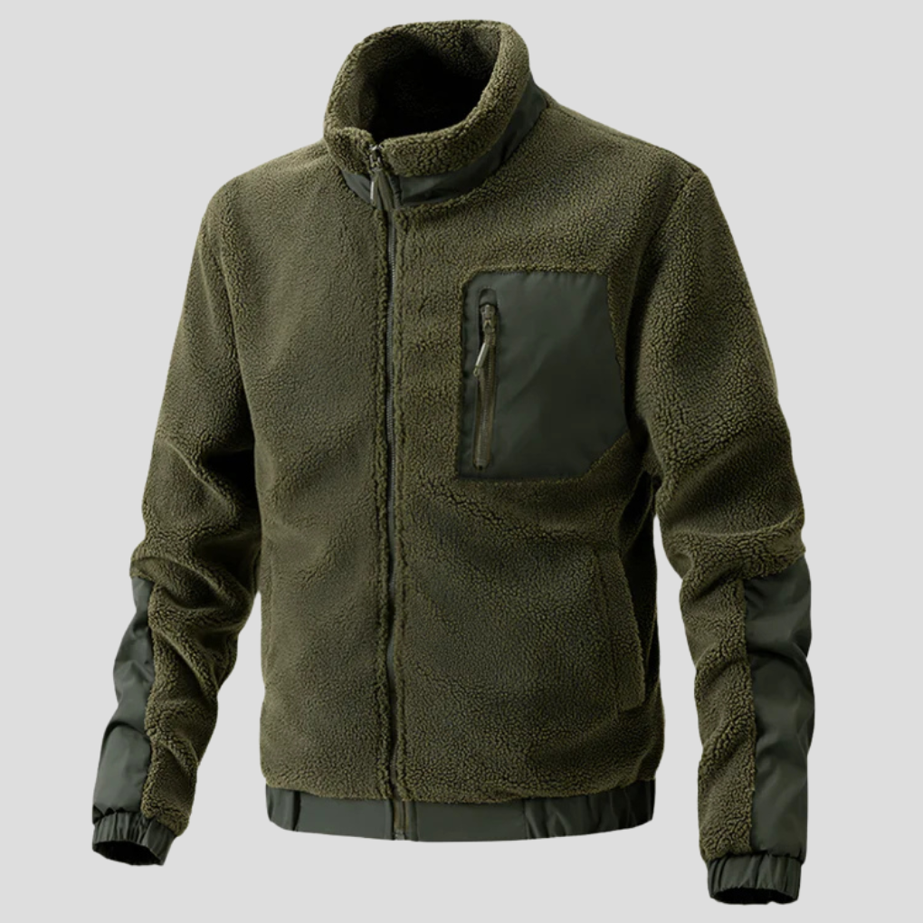 Męska kurtka fleece na zewnątrz