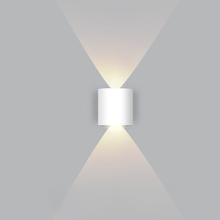 Wodoodporny kinkiet zewnętrzny LED – smukły aluminiowy, energooszczędny