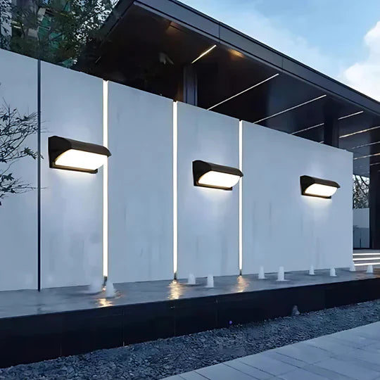 LED Zewnętrzna Lampa Ścienna z Czujnikiem Ruchu Inteligentne Oświetlenie
