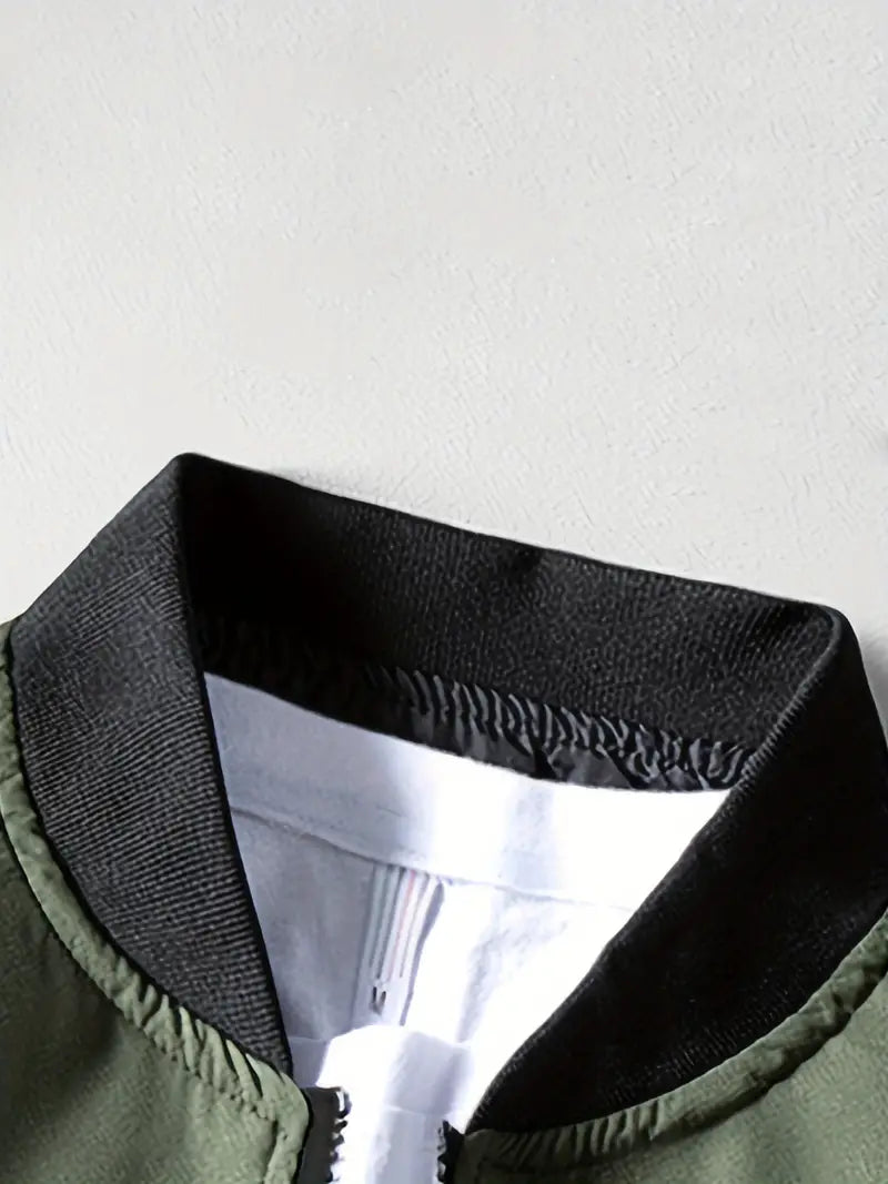Lekki płaszcz typu bomber