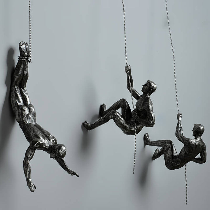 Rzeźba ścienna wspinacza – PeakFigures