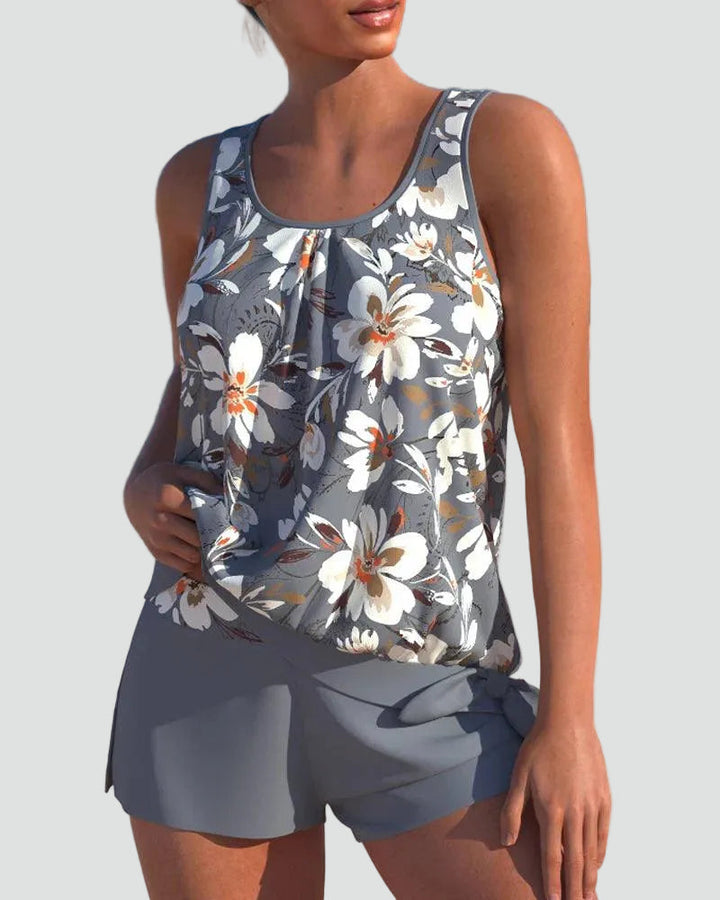 Damski komplet tankini w kwiaty – modelujący fason