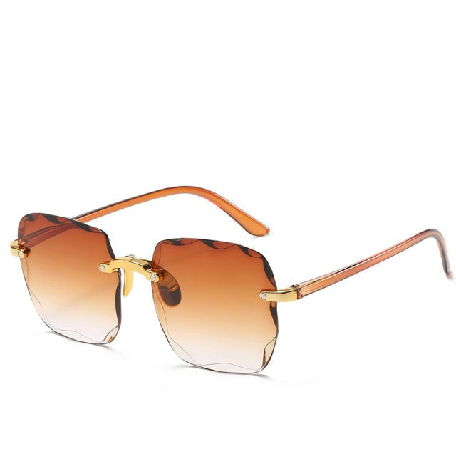Okulary przeciwsłoneczne damskie – ochrona UV400