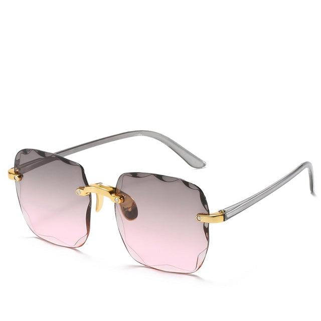 Okulary przeciwsłoneczne damskie – ochrona UV400