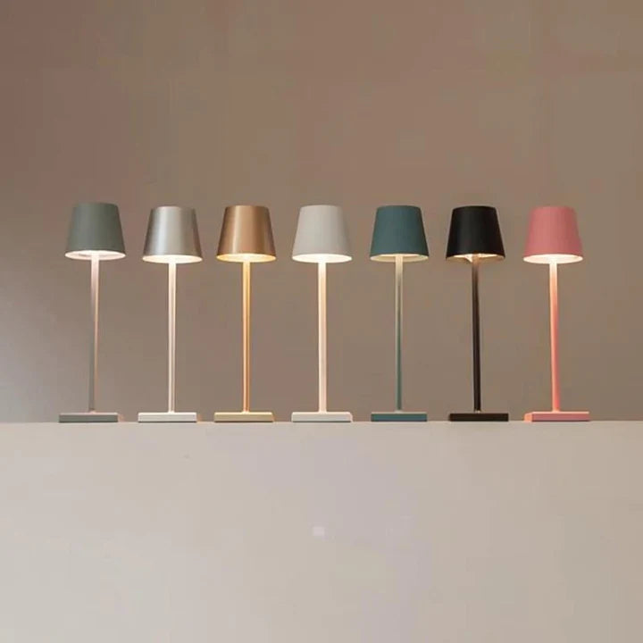 Bezprzewodowa lampa stołowa z ładowaniem - Eleganckie oświetlenie