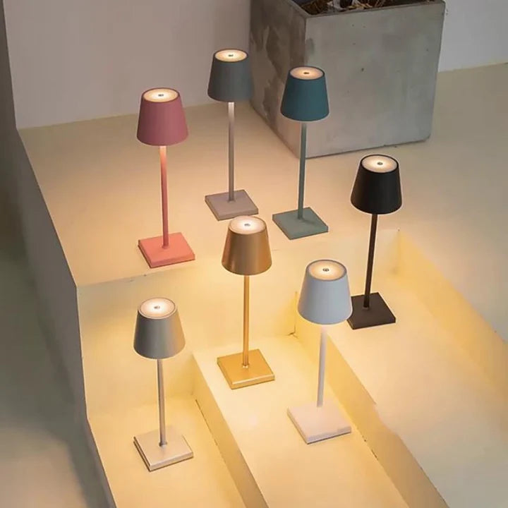 Bezprzewodowa lampa stołowa z ładowaniem - Eleganckie oświetlenie