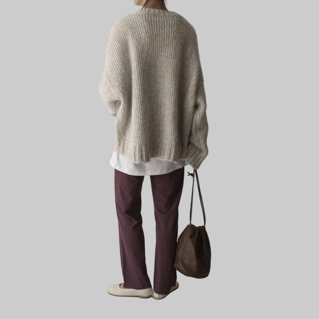 Oversized Kremowy Sweterek z Kieszeniami – Relaksacyjna Warstwa