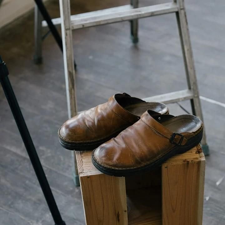 Wygodne klapki wsuwane: eleganckie i wytrzymałe