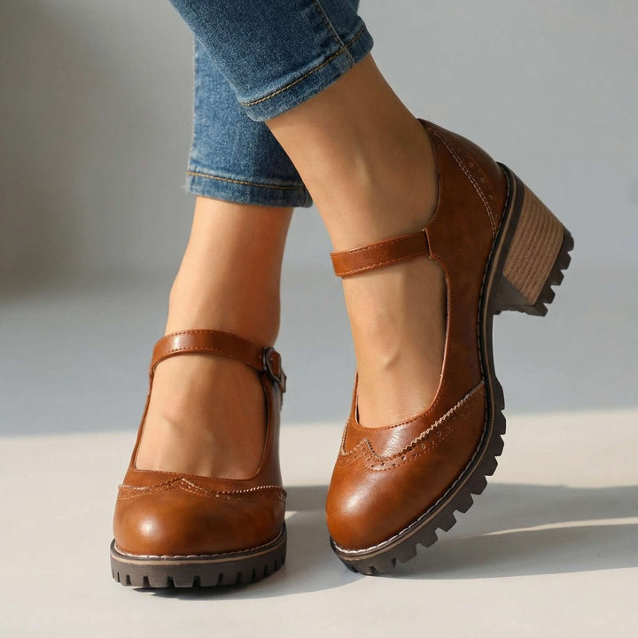 Vintage damskie buty Mary Jane z regulowanym paskiem
