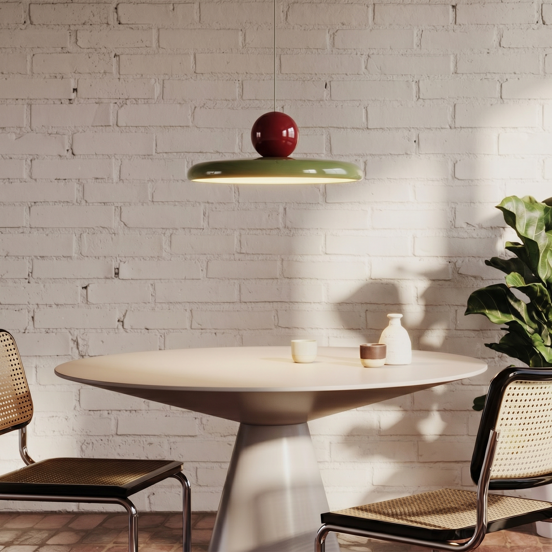 Veya – kolorowa lampa wisząca w stylu Bauhaus