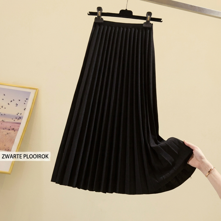 Pleated midi skirt