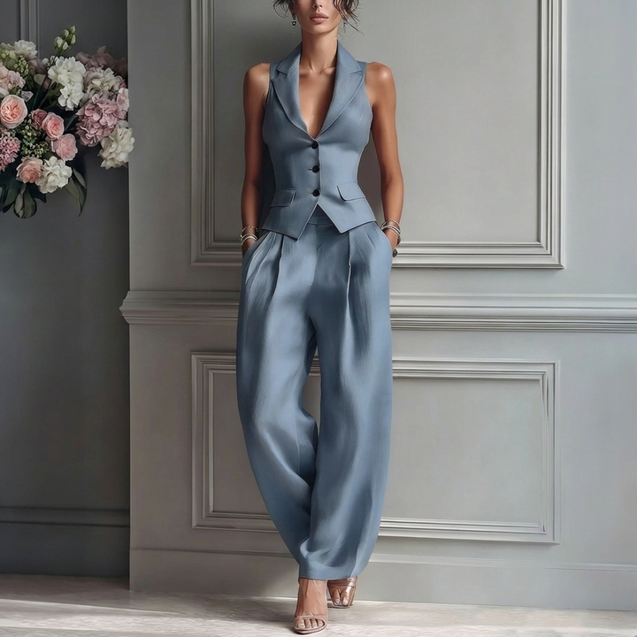 Damski komplet z bezrękawnikiem i spodniami w eleganckim stylu