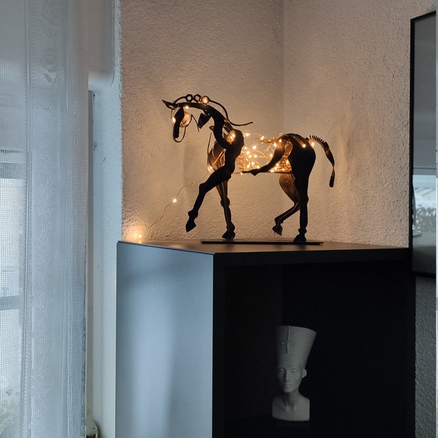 Ręcznie wykonana figurka konia – Ferro