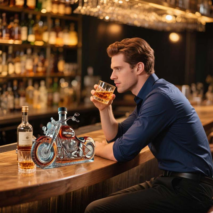 Karafka na Whiskey w Kształcie Motocykla Harley do Domowego Baru