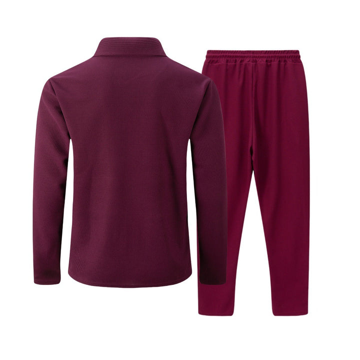 Męski komplet slim fit – na zamek, na co dzień i do aktywności sportowych