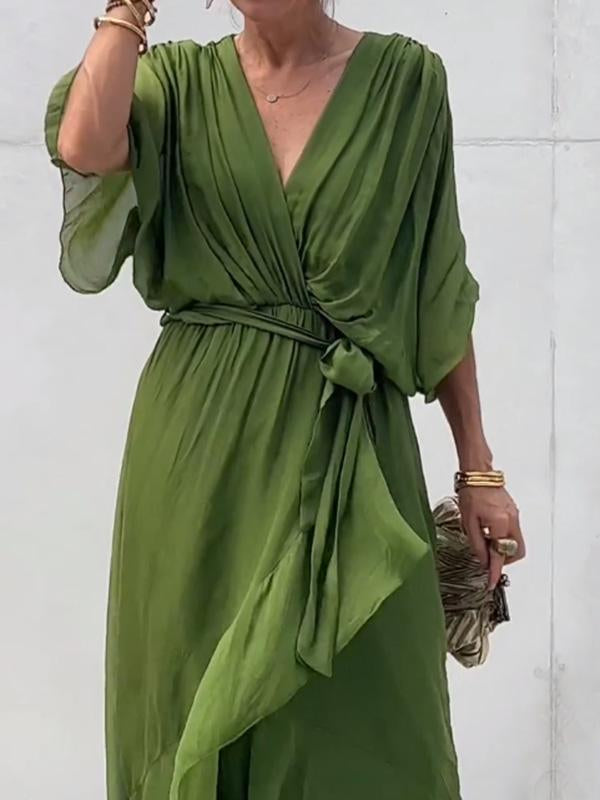 Elegancka sukienka V-neck