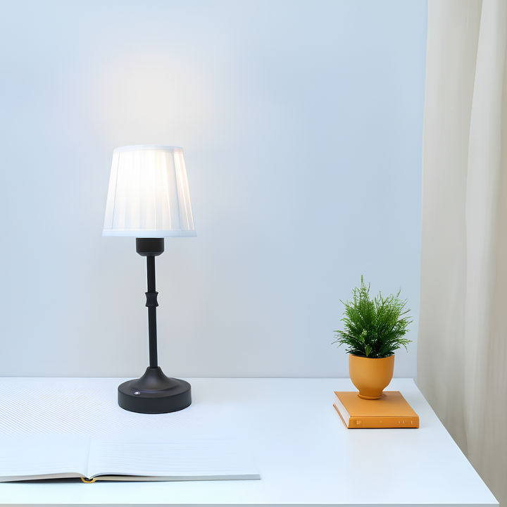 Klasyczna lampa stołowa | Bezprzewodowa | Z trzema trybami światła