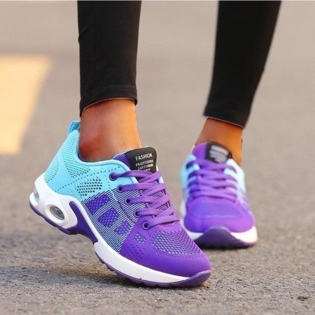 Ortopedyczne sneakersy do chodzenia dla kobiet – komfort, styl, lekkość