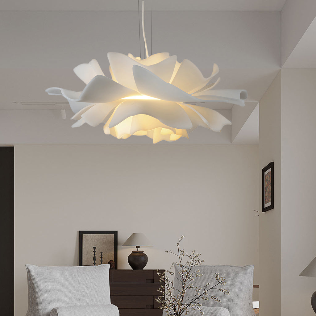 Gupton – nordycka lampa wisząca w kształcie kwiatu lotosu
