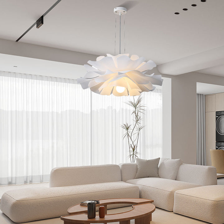 Gupton – nordycka lampa wisząca w kształcie kwiatu lotosu