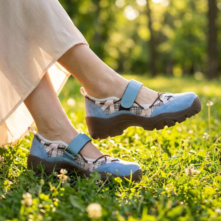 Damskie wygodne wsuwane buty z paskiem na rzepy | Lekkie slip-ony