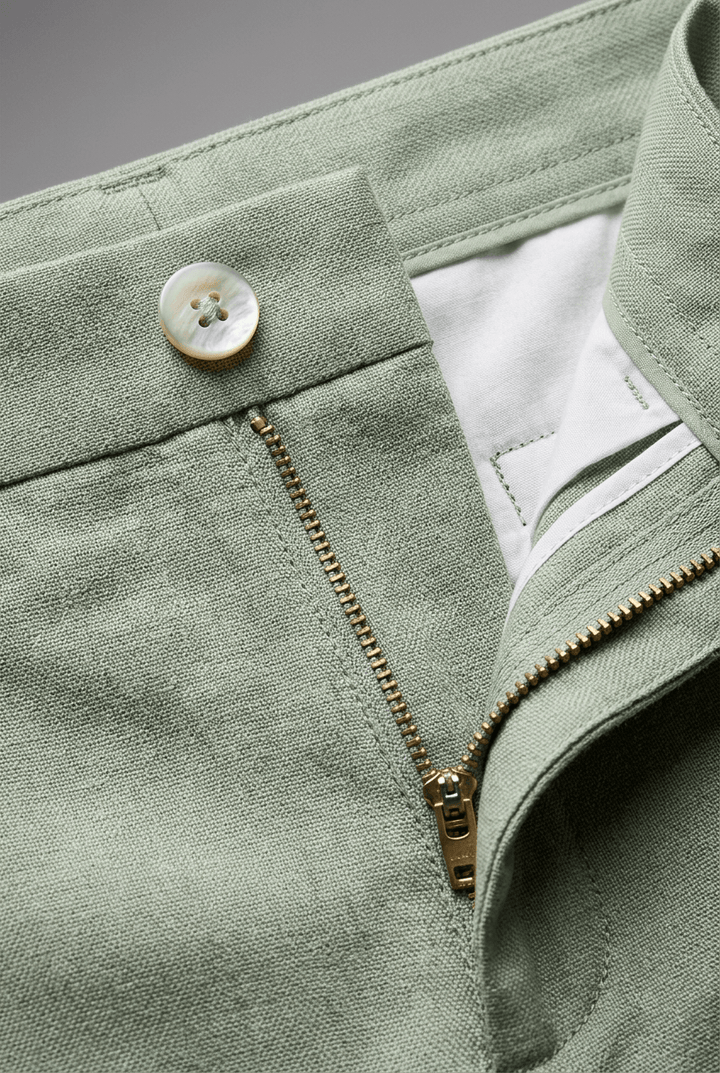 Męski komplet slim fit – dwuczęściowy z klapami typu notch, na pracę i oficjalne okazje