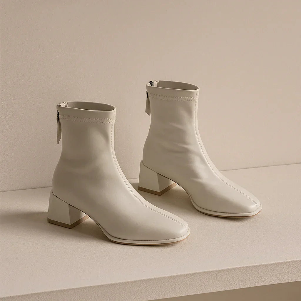 Damskie skórzane botki na słupku z kwadratowym czubkiem