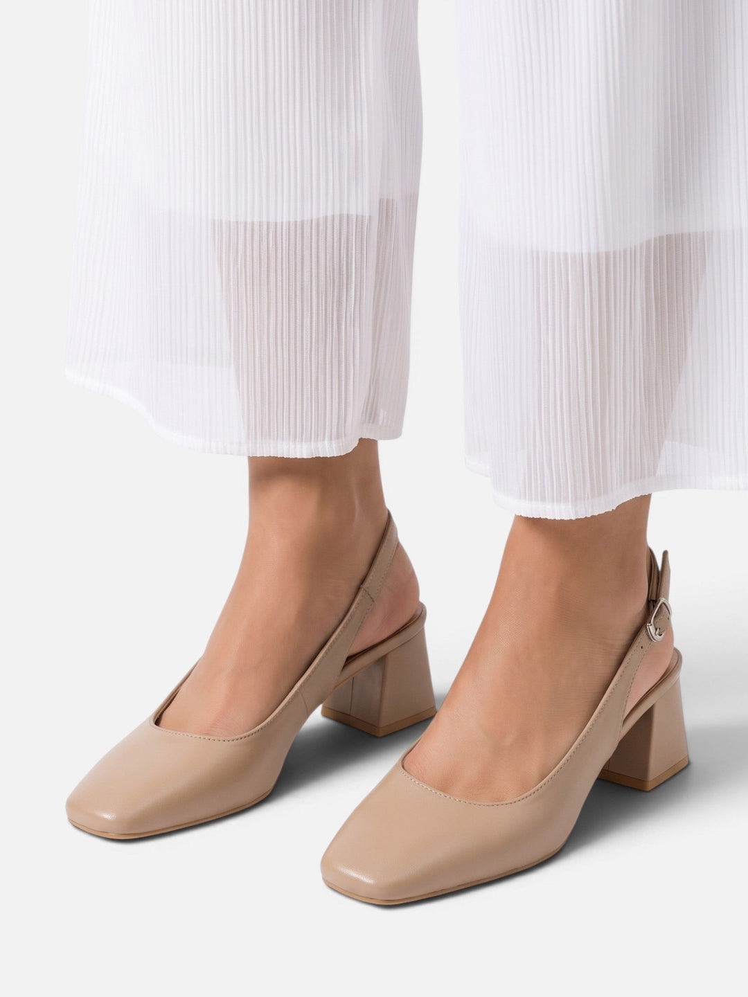 Damskie skórzane czółenka slingback z kwadratowym noskiem na słupku