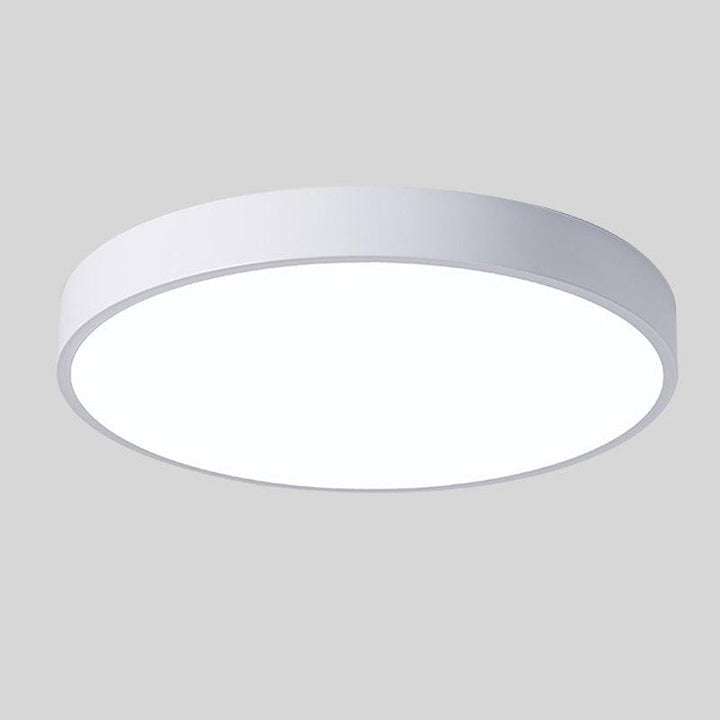Nordycka drewniana lampa sufitowa w kształcie makaronika do nowoczesnych wnętrz