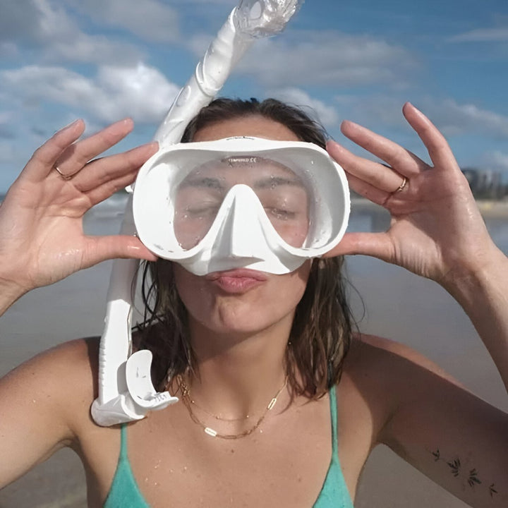 Maska do snorkelingu SeaView – Zobacz więcej, oddychaj swobodnie, pływaj bez ograniczeń