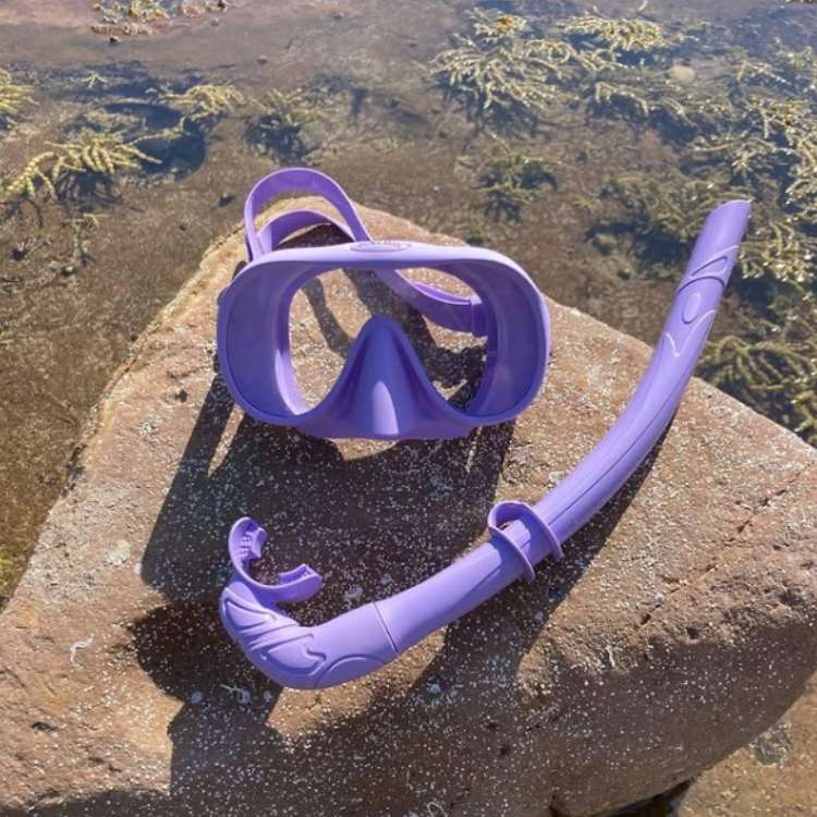 Maska do snorkelingu SeaView – Zobacz więcej, oddychaj swobodnie, pływaj bez ograniczeń