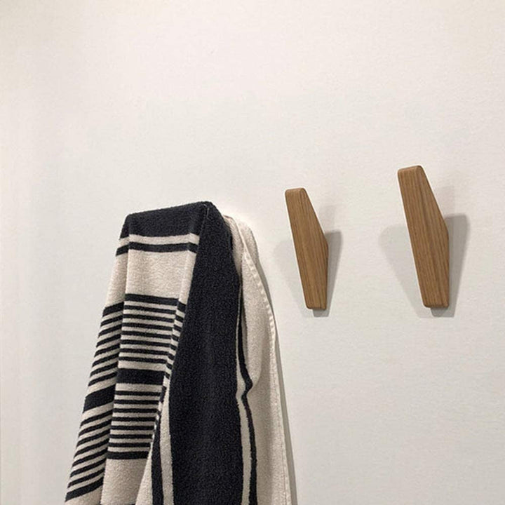 Minimalistyczne drewniane haczyki ścienne do domu – zestaw 6 sztuk