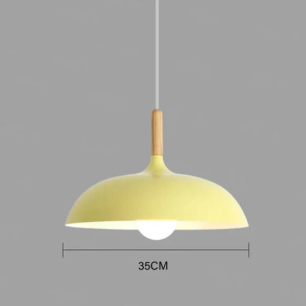 Lampa sufitowa ze skandynawskiego dębu | Nowoczesna i energooszczędna