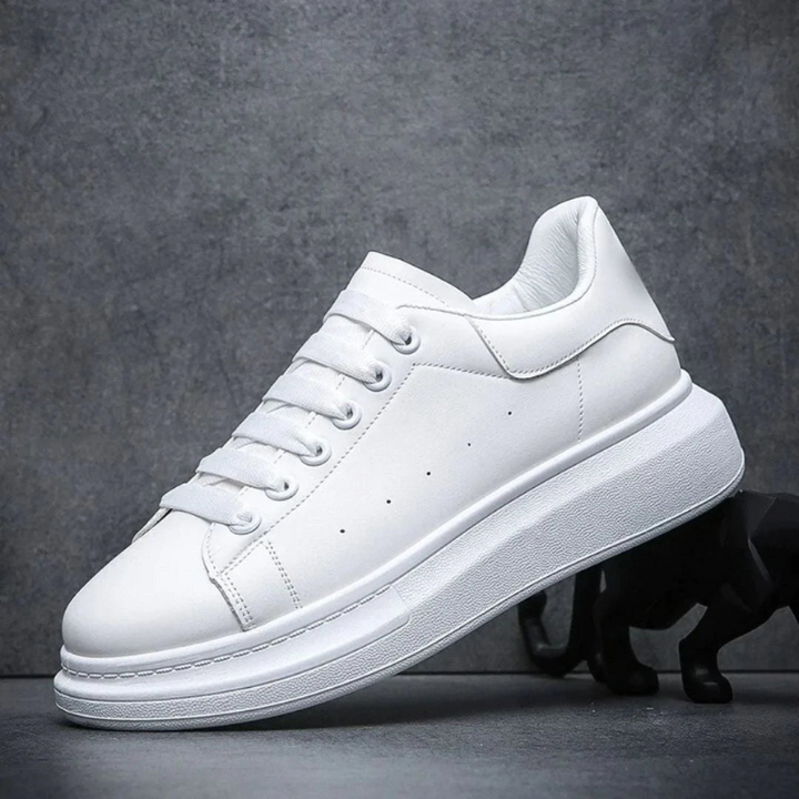 Białe sneakersy męskie | Gruba i wygodna podeszwa | Ponadczasowy design